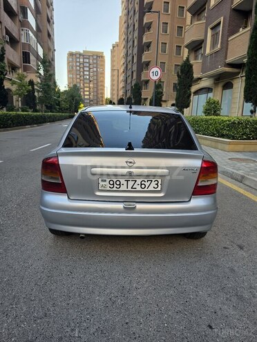 Opel Astra-3