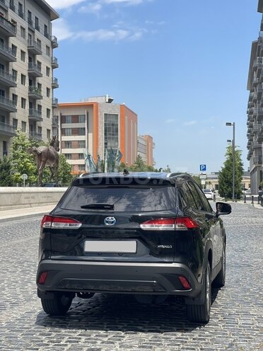 Toyota Corolla Cross-2