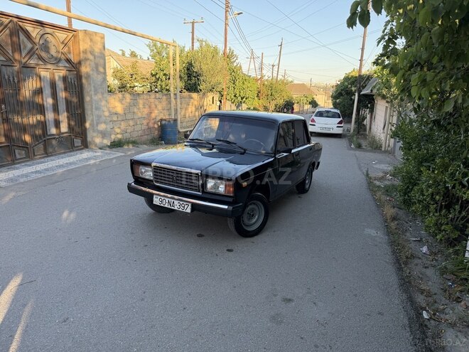 LADA (VAZ) 2107-4