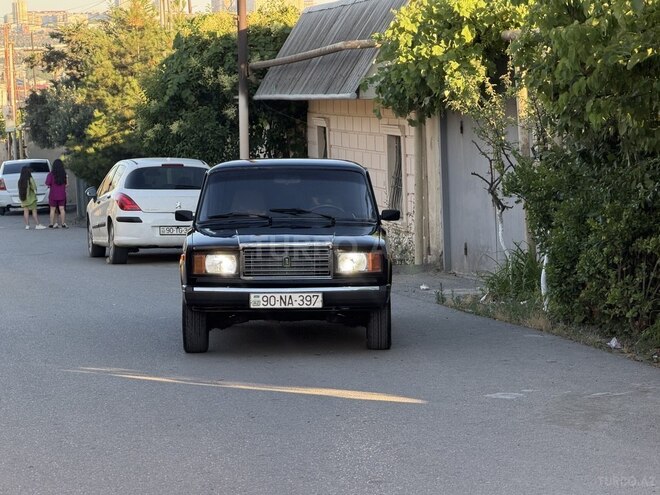 LADA (VAZ) 2107-2