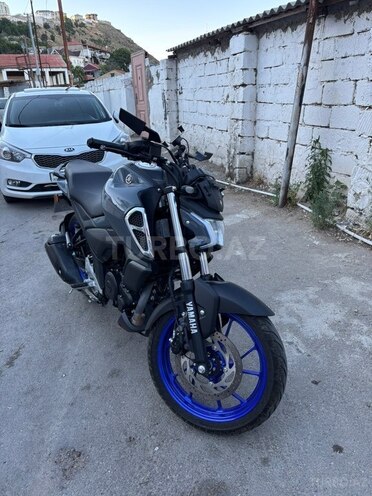Yamaha FZ-S FI Deluxe-5