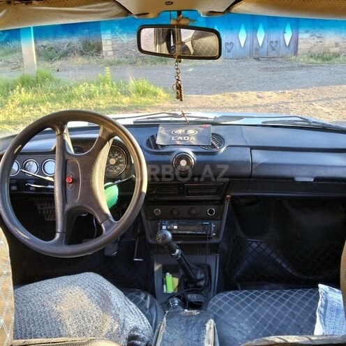 LADA (VAZ) 2106-8