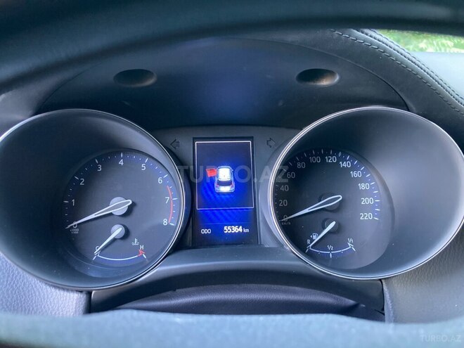 Toyota C-HR-15