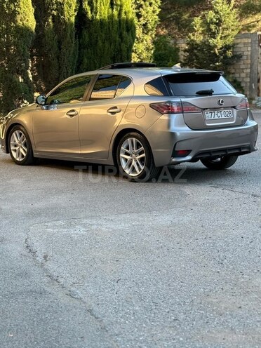 Lexus CT 200h-6