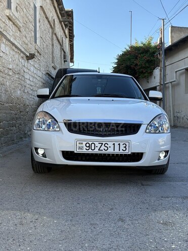 LADA (VAZ) Priora-1