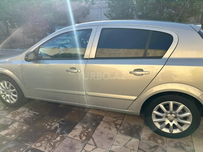 Opel Astra-3