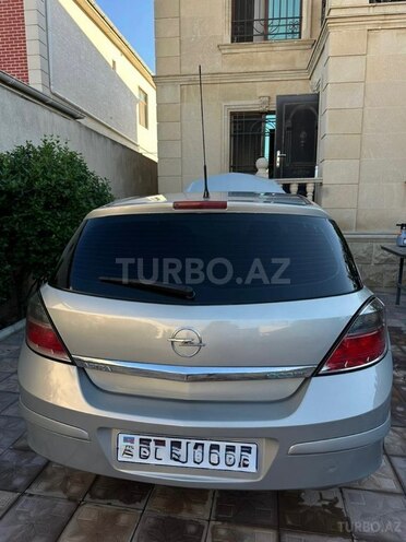 Opel Astra-9