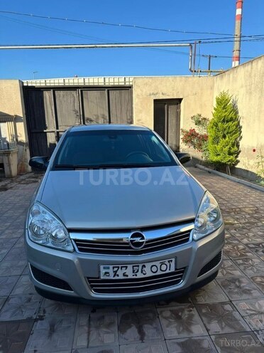 Opel Astra-1