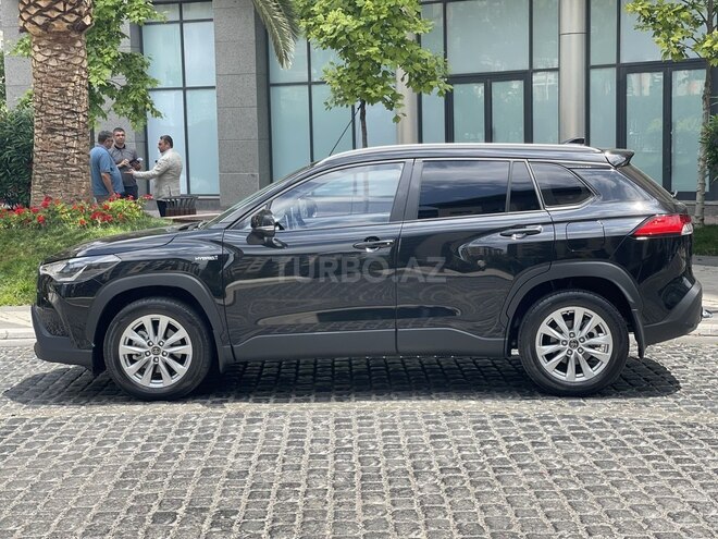 Toyota Corolla Cross-11