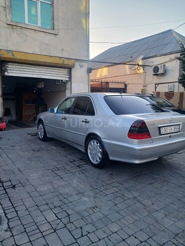 Mercedes C 200-5