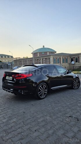 Kia Optima-12