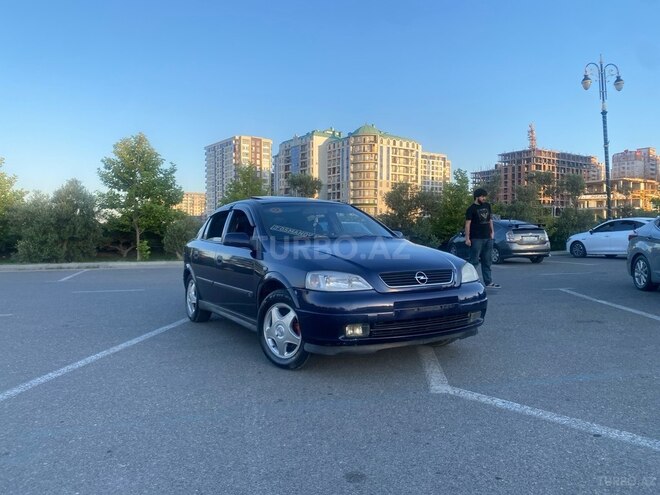 Opel Astra-2