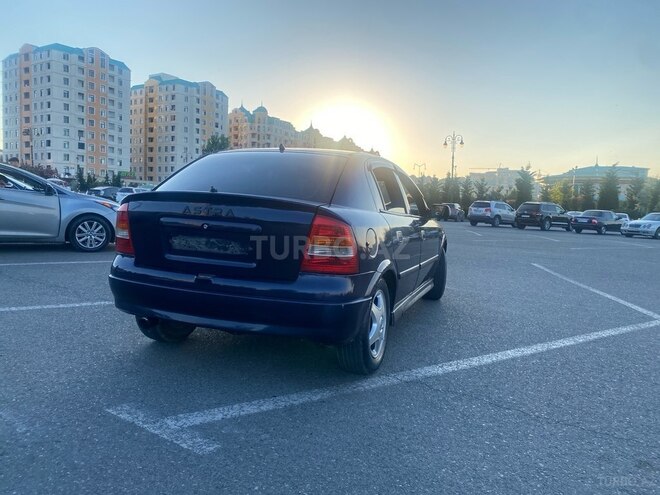 Opel Astra-3