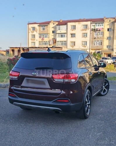 Kia Sorento-11