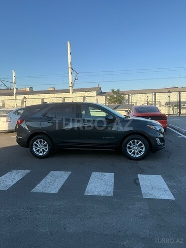 Chevrolet Equinox-5