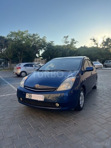 Toyota Prius-2