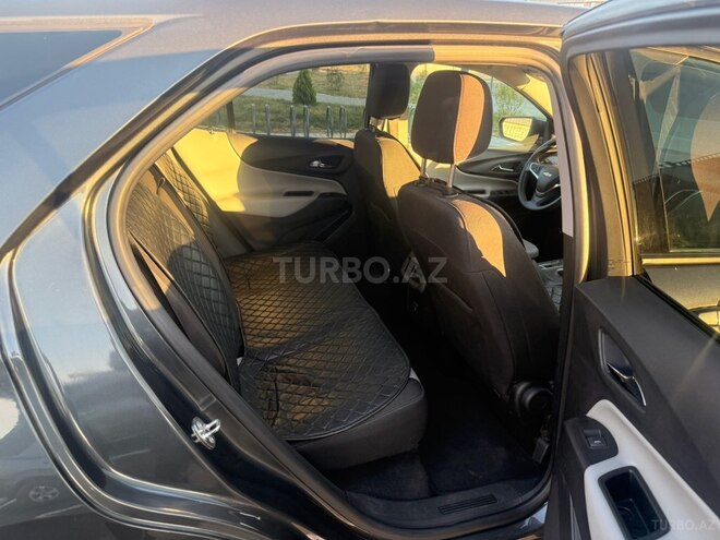 Chevrolet Equinox-6