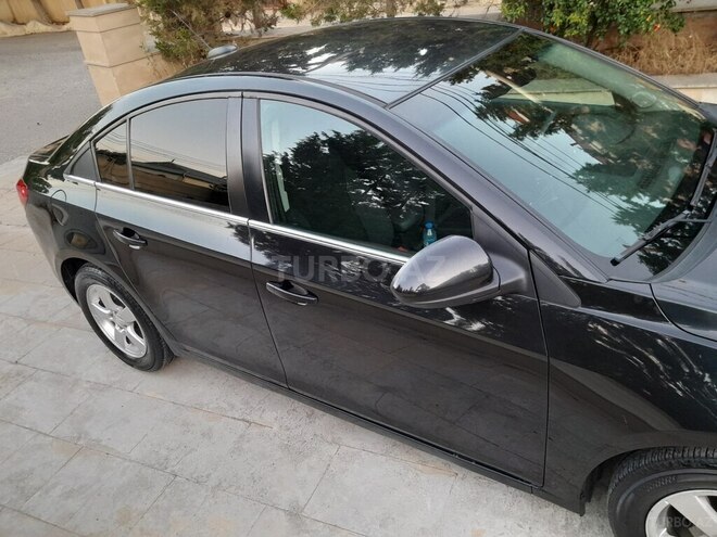 Chevrolet Cruze-8