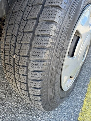 Ford Transit-4