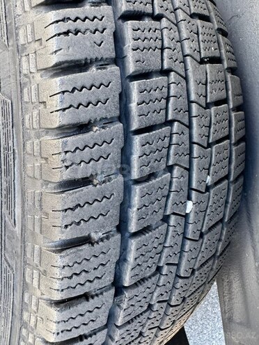 Ford Transit-10