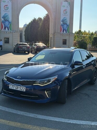 Kia Optima-4
