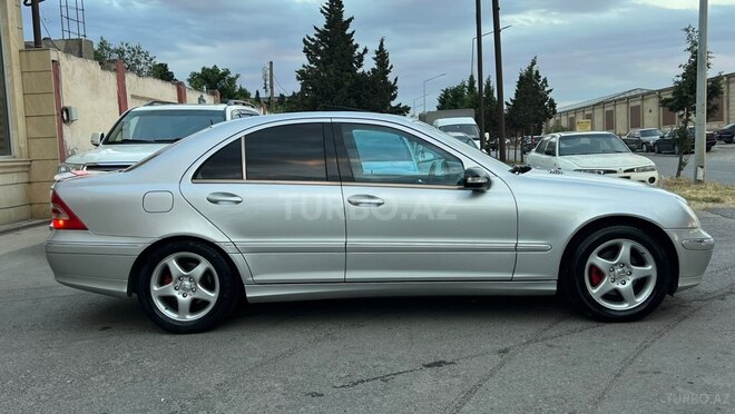 Mercedes C 240-3