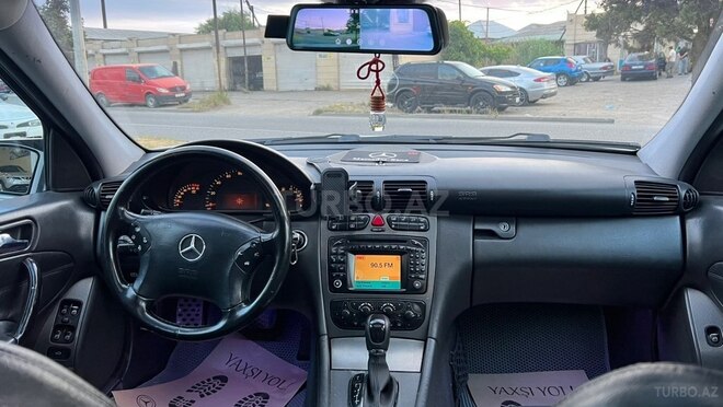 Mercedes C 240-4