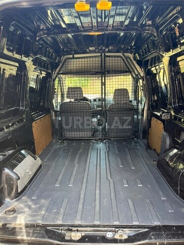 Ford Transit Connect-11