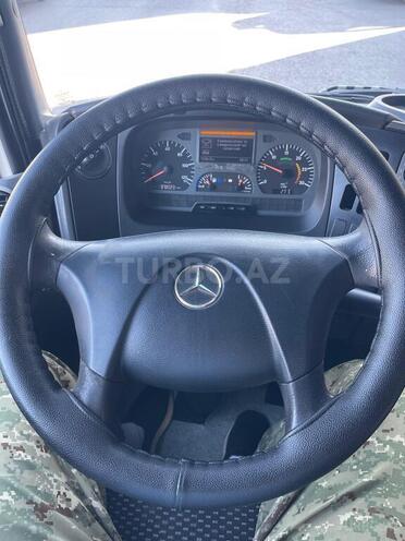 Mercedes Atego 1524-5