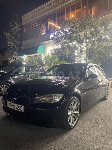 BMW 320-1