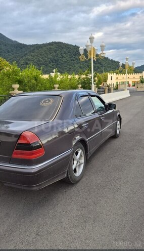 Mercedes C 200-5