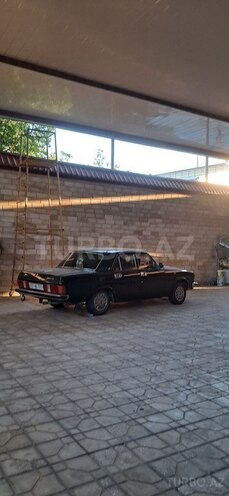 GAZ 3102 "Volga"-2