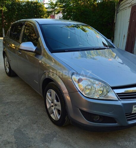 Opel Astra-2