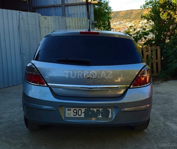 Opel Astra-10