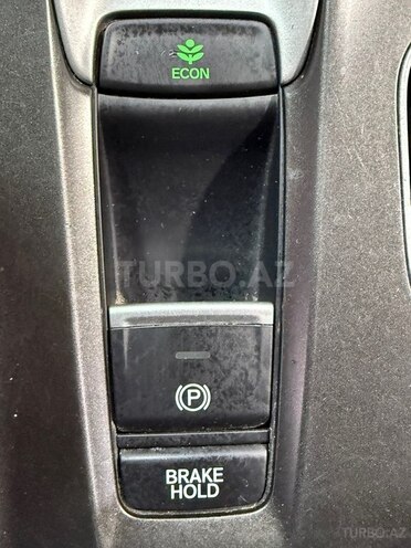 Honda Accord-22