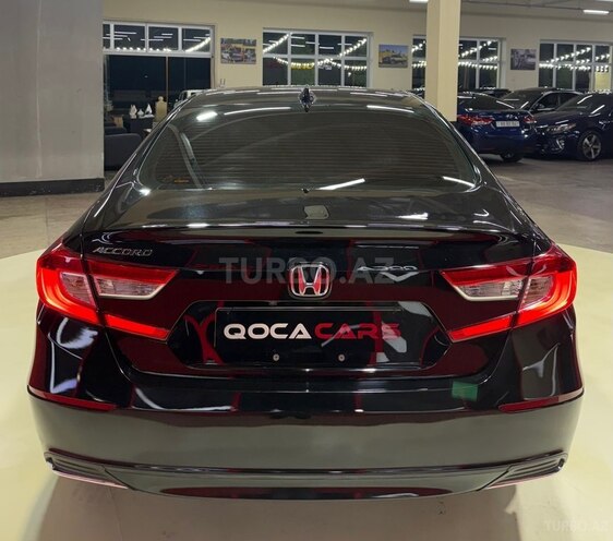 Honda Accord-13