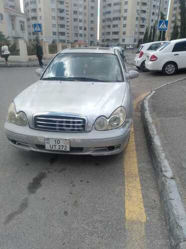 Hyundai Sonata-1