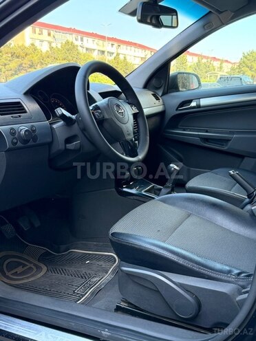 Opel Astra-7