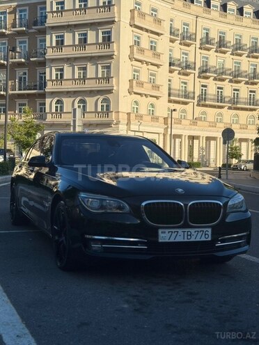 BMW 750-5