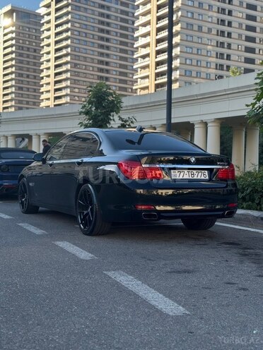 BMW 750-13