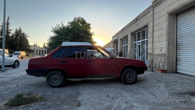 LADA (VAZ) 21099-5
