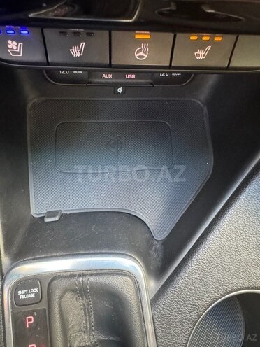 Kia Sportage-12