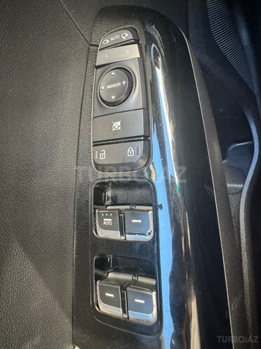 Kia Sportage-8
