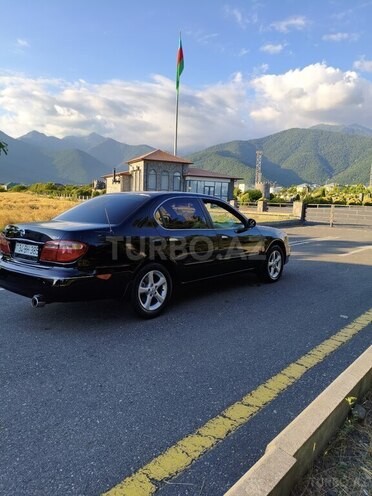 Nissan Maxima-6