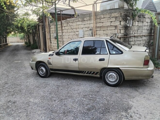 Daewoo Nexia-3