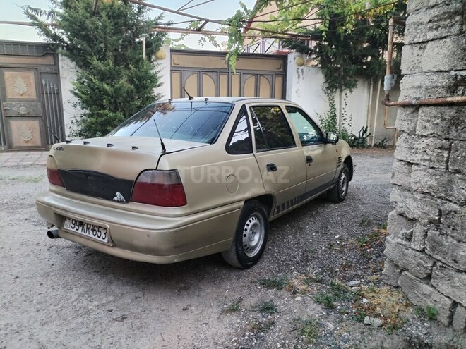 Daewoo Nexia-5