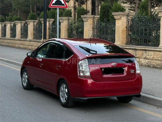 Toyota Prius-6