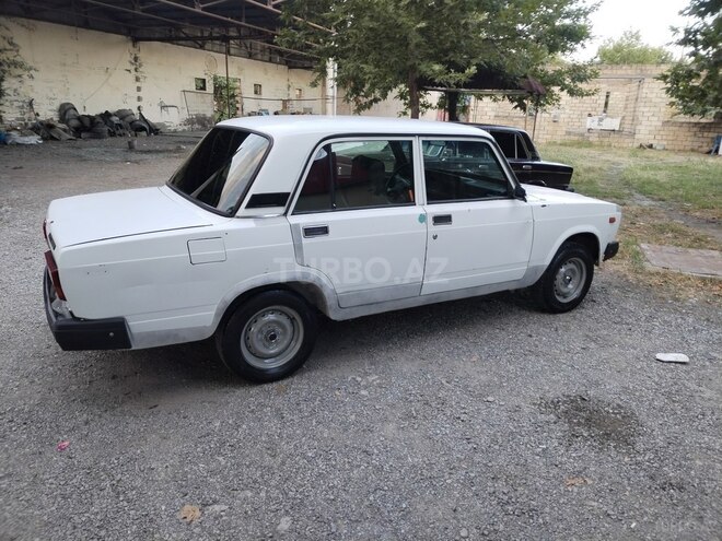 LADA (VAZ) 2107-5