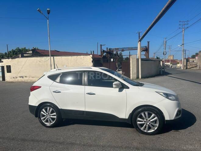 Hyundai ix35-6