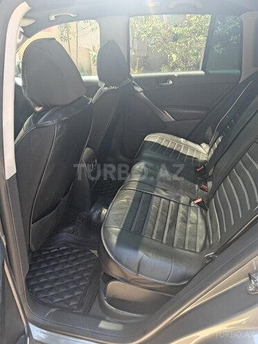 Volkswagen Tiguan-4